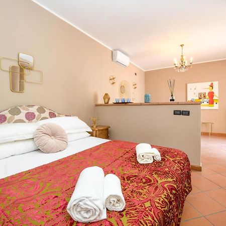 Prestige Rooms Сірміоне Екстер'єр фото